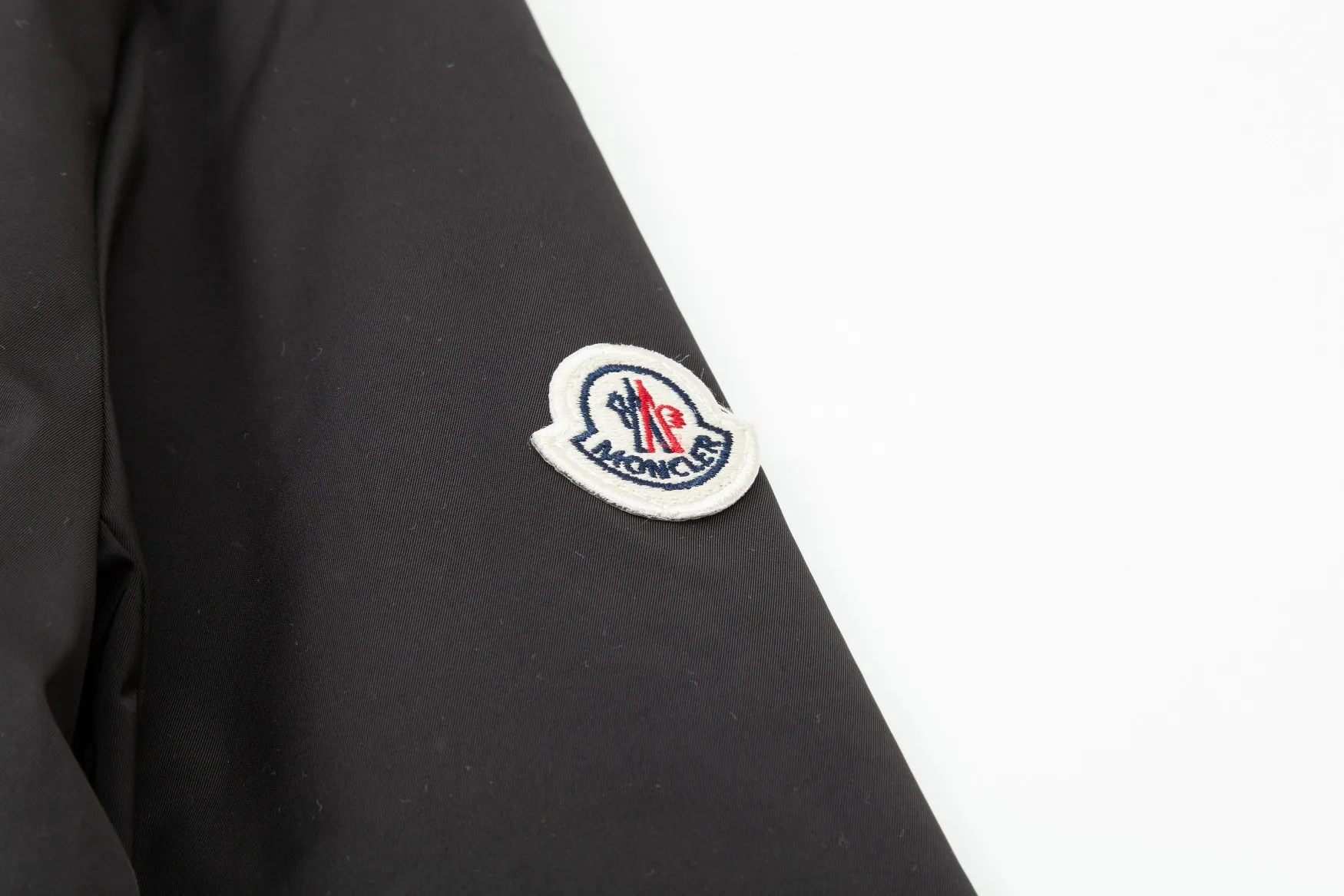 2024 MONCLER logo Authentic Premium Factory Versatile ！ ：White Black Size：M 4XL